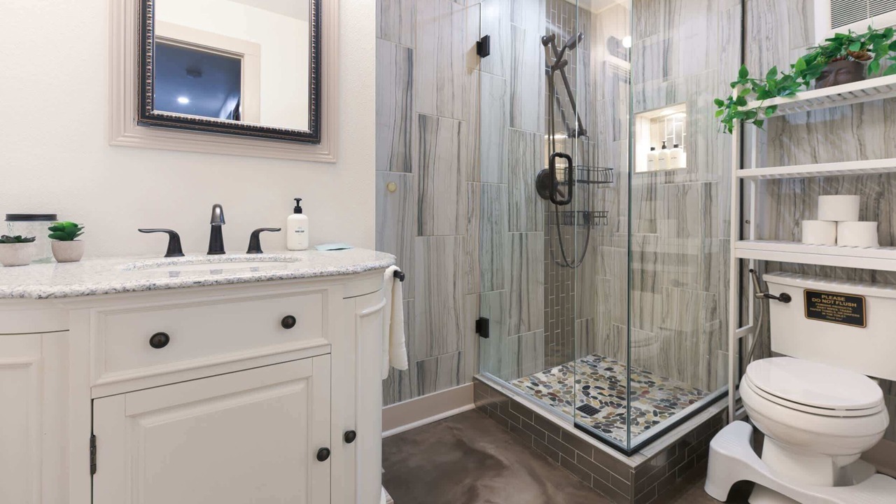 Photo of Bathroom in Whittier