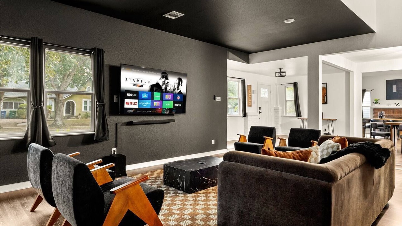 Photo of Bedroom in Highland Park