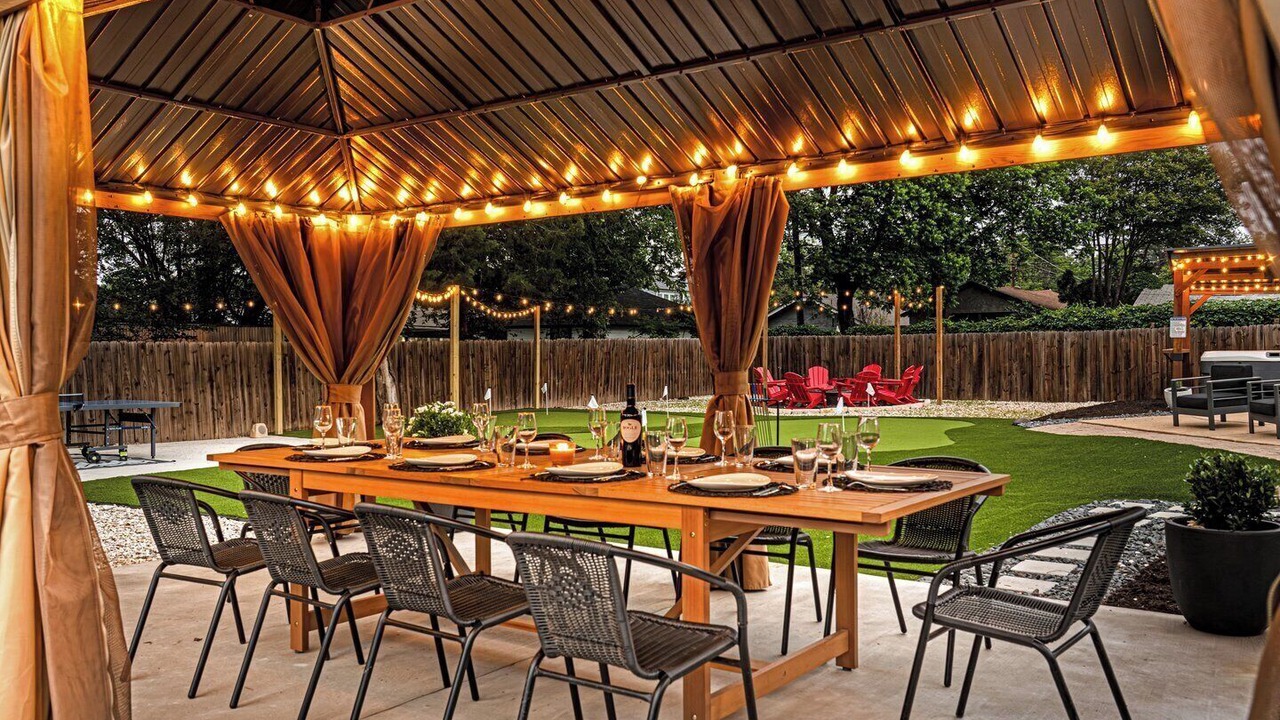 Photo of Outdoor in Highland Park