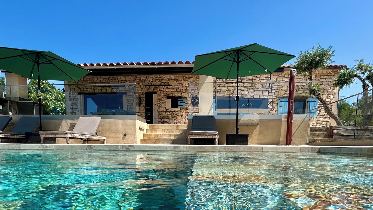 Photo of Outdoor in Issirac