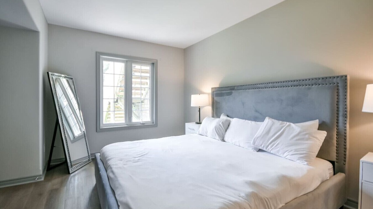 Photo of Bedroom in Oro-Medonte