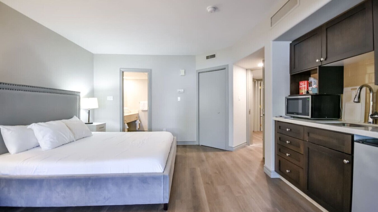 Photo of Bedroom in Oro-Medonte