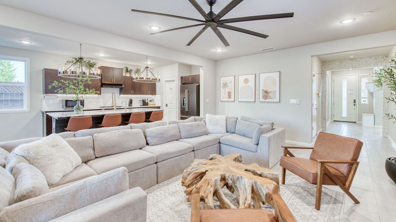 Photo of Livingroom in Raisin