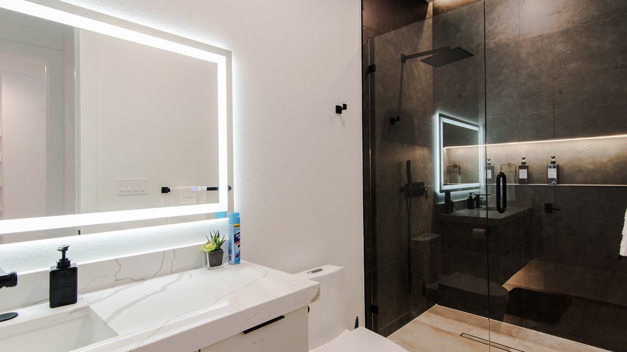 Photo of Bathroom in West Dallas