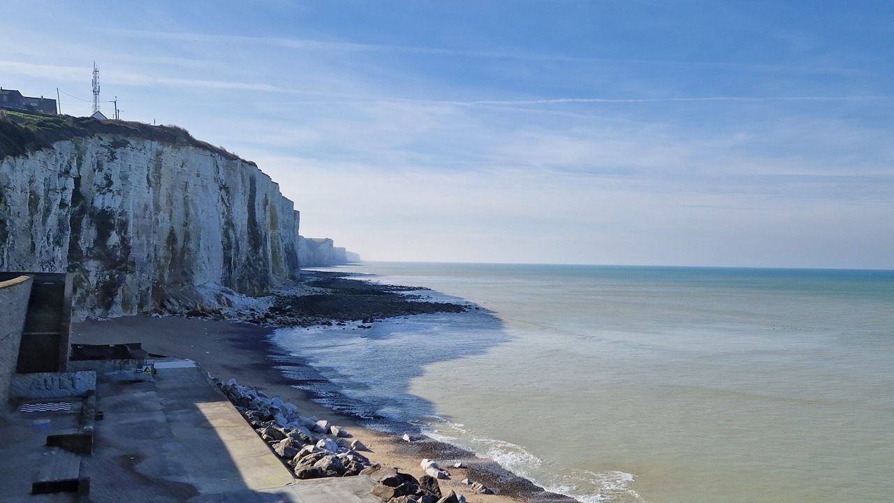 Photo of Others in Ault