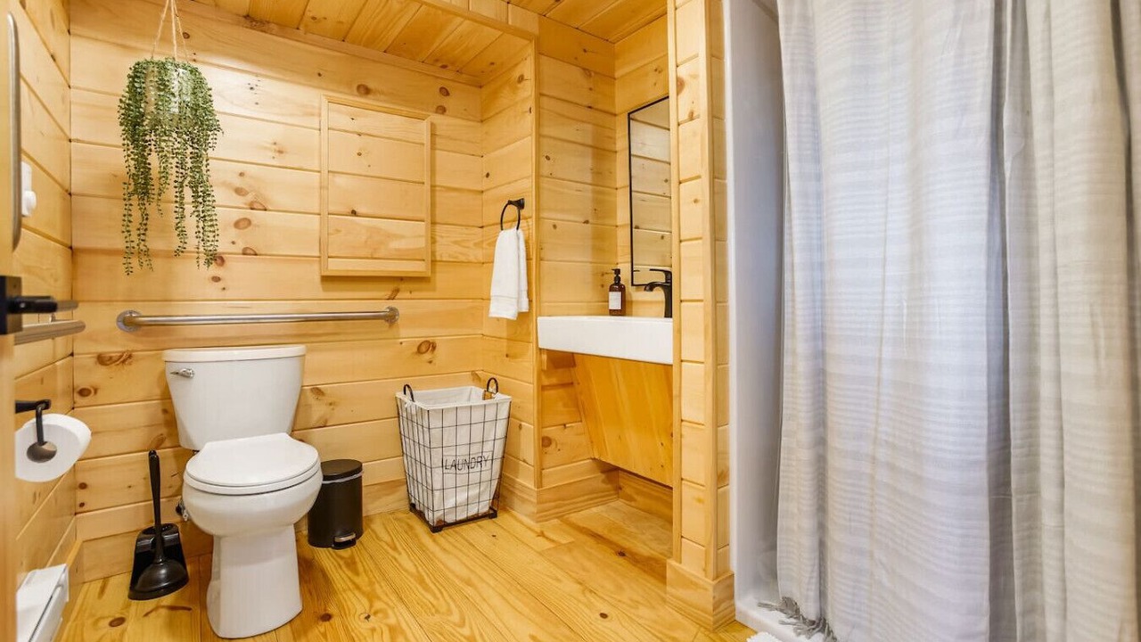 Photo of Bathroom in Knox Dale