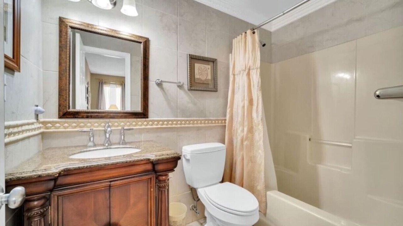 Photo of Bathroom in Croatan Beach