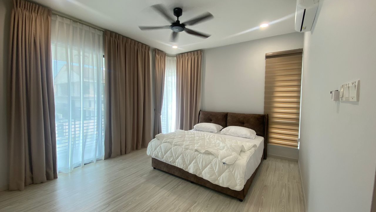 Photo of Bedroom in Kampung Bukit Merbah