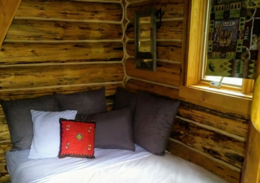 Photo of Bedroom in Cooke City-Silver Gate