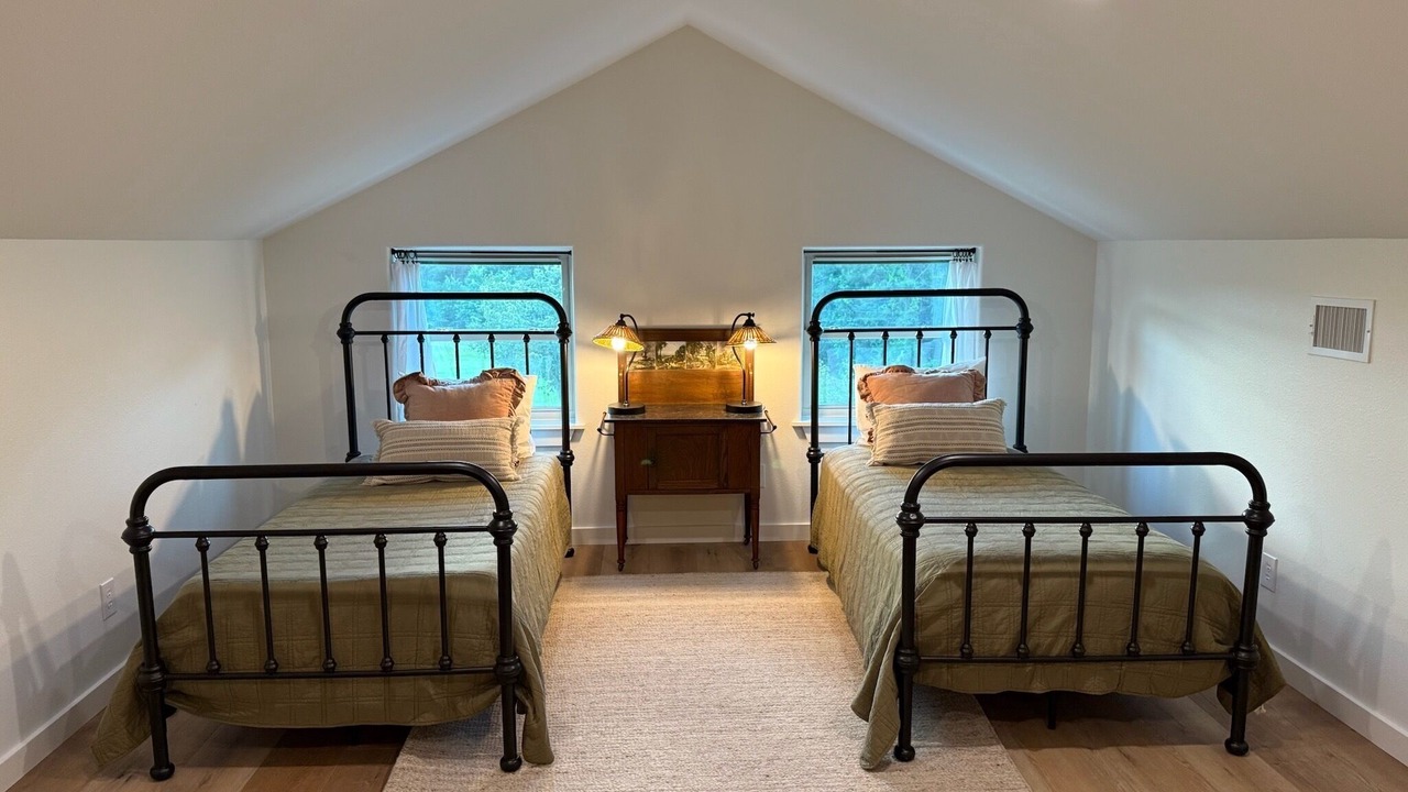 Photo of Bedroom in Cherokee County