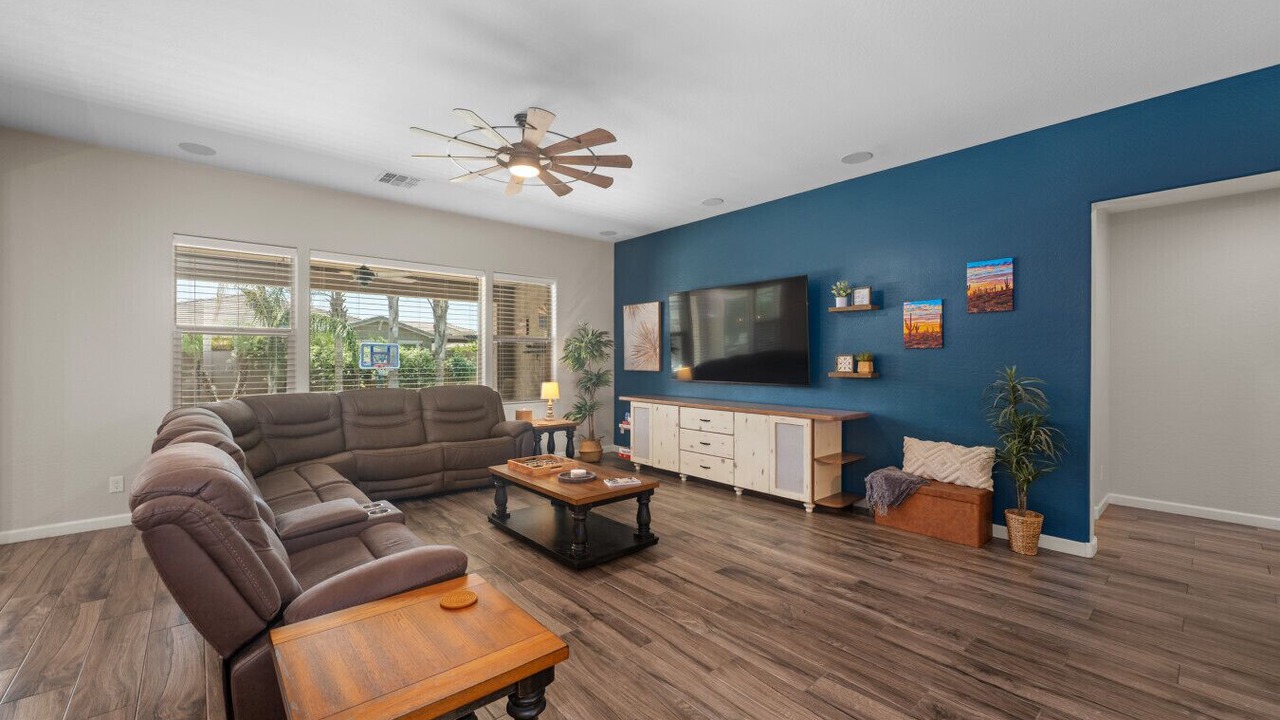Photo of Livingroom in Queen Creek