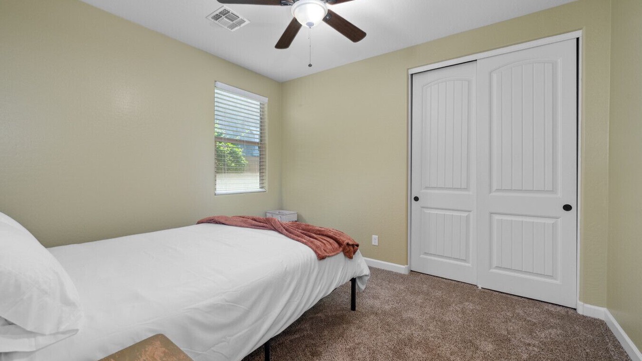 Photo of Bedroom in Queen Creek