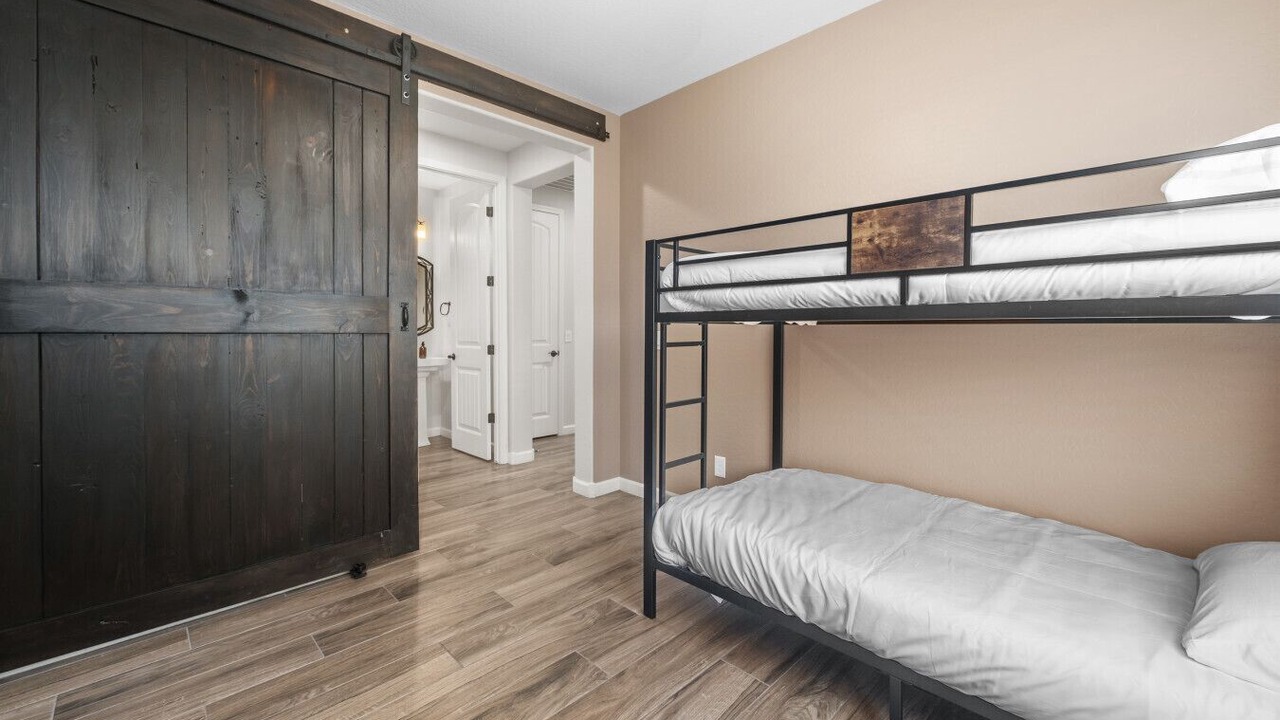 Photo of Bedroom in Queen Creek