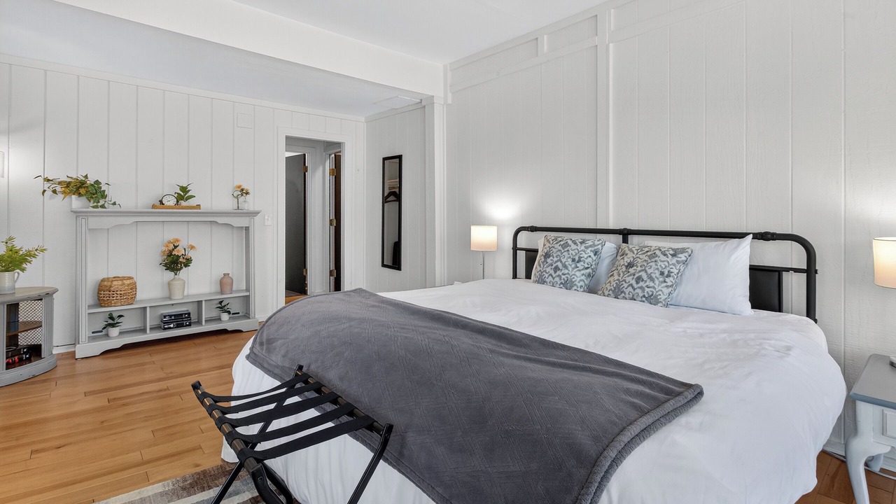 Photo of Bedroom in Bristol Hills