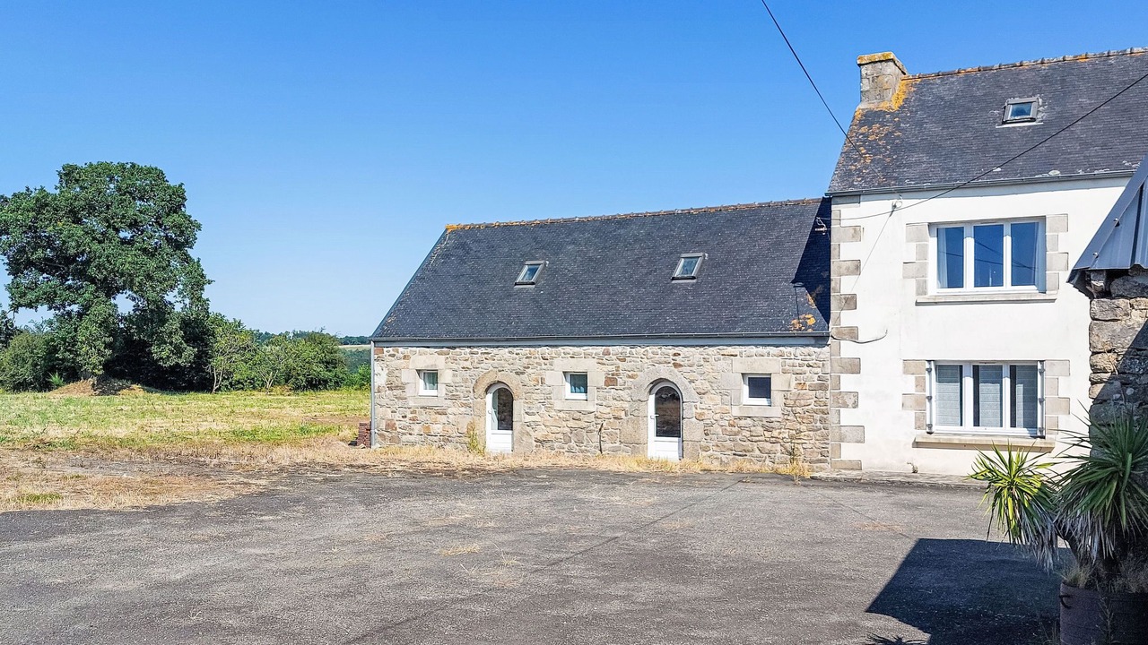 Photo of Others in Plouegat-Moysan