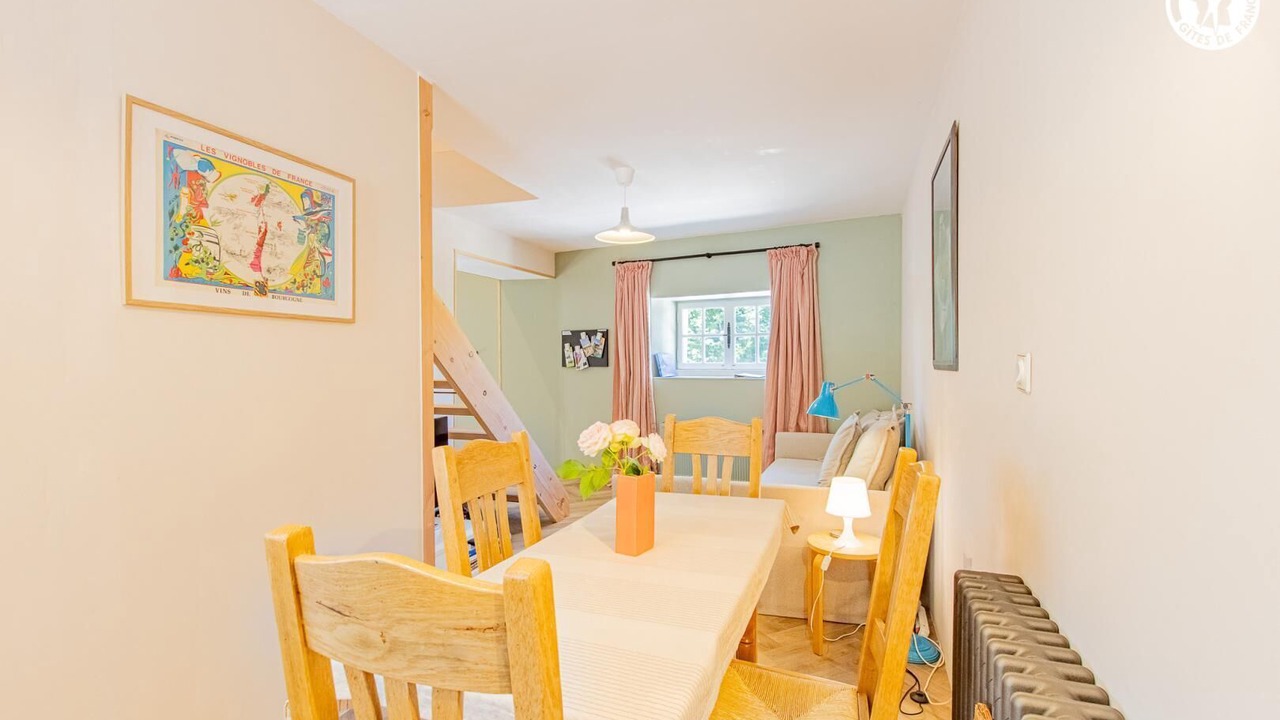 Photo of Others in Saint-Sernin-du-Plain