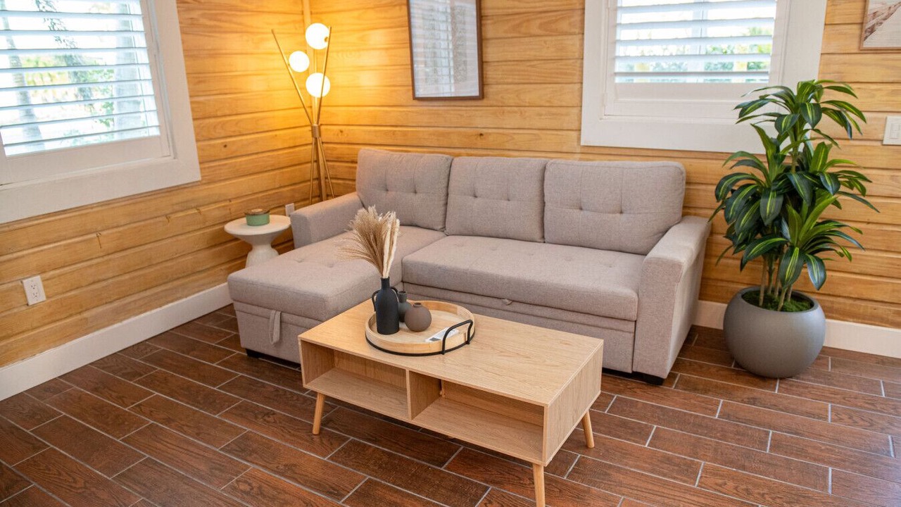 Photo of Livingroom in Madeira Beach