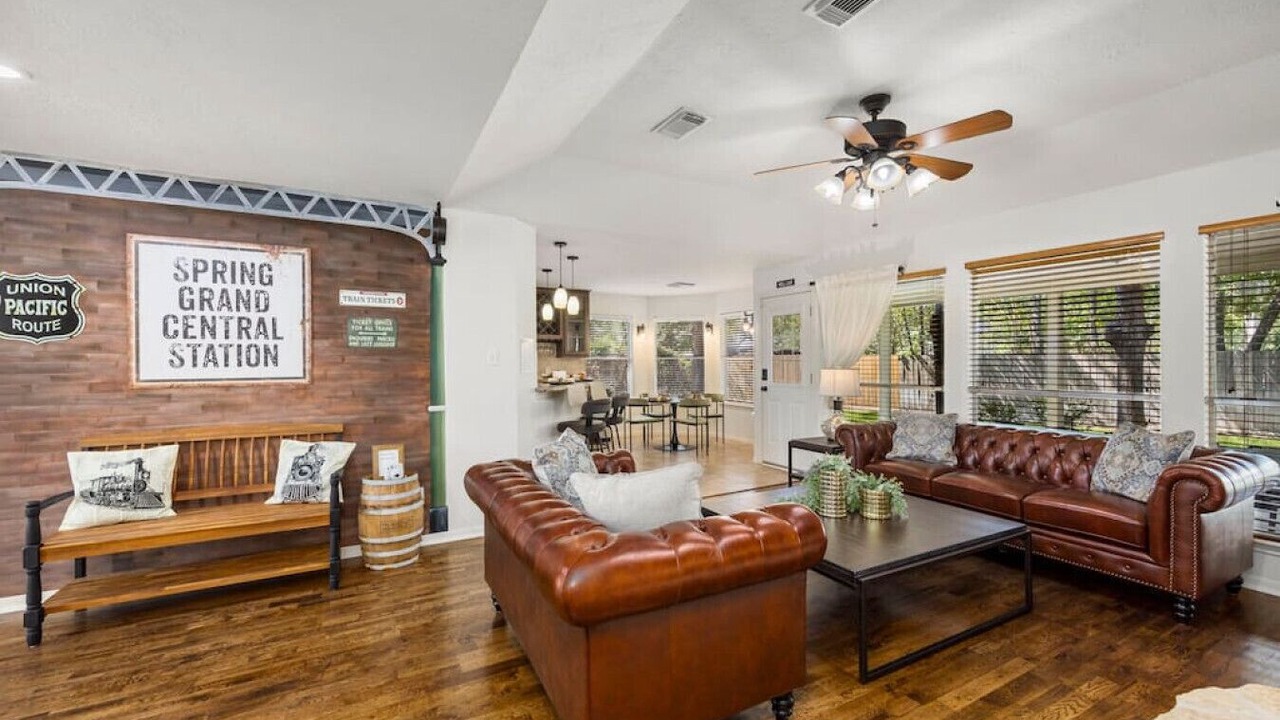 Photo of Bedroom in Willow