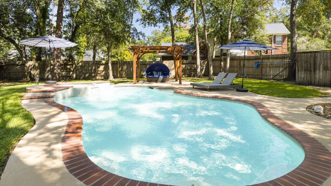 Photo of Outdoor in Willow