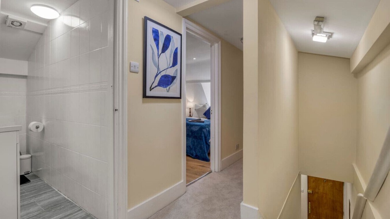 Photo of Others in Bethnal Green