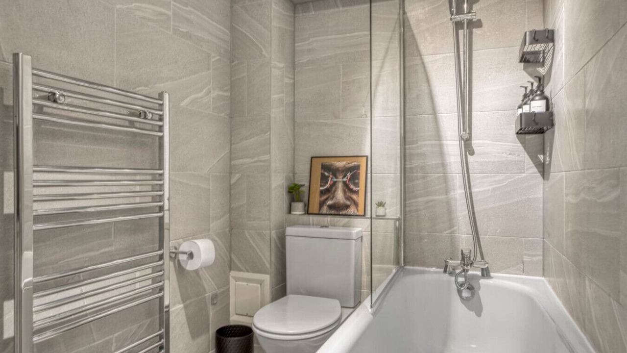 Photo of Bathroom in Bethnal Green