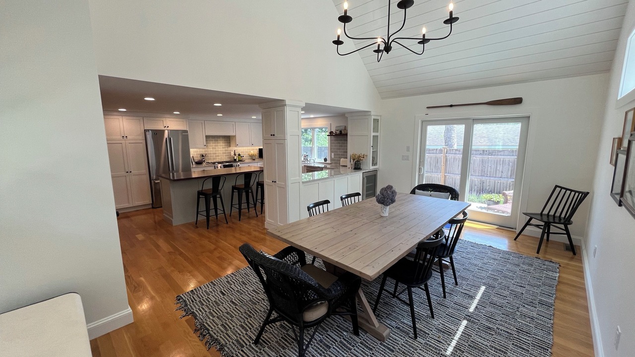 Photo of Livingroom in Falmouth Heights
