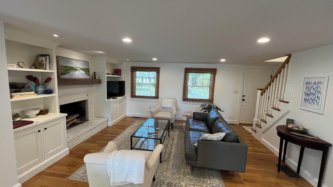 Photo of Bedroom in Falmouth Heights