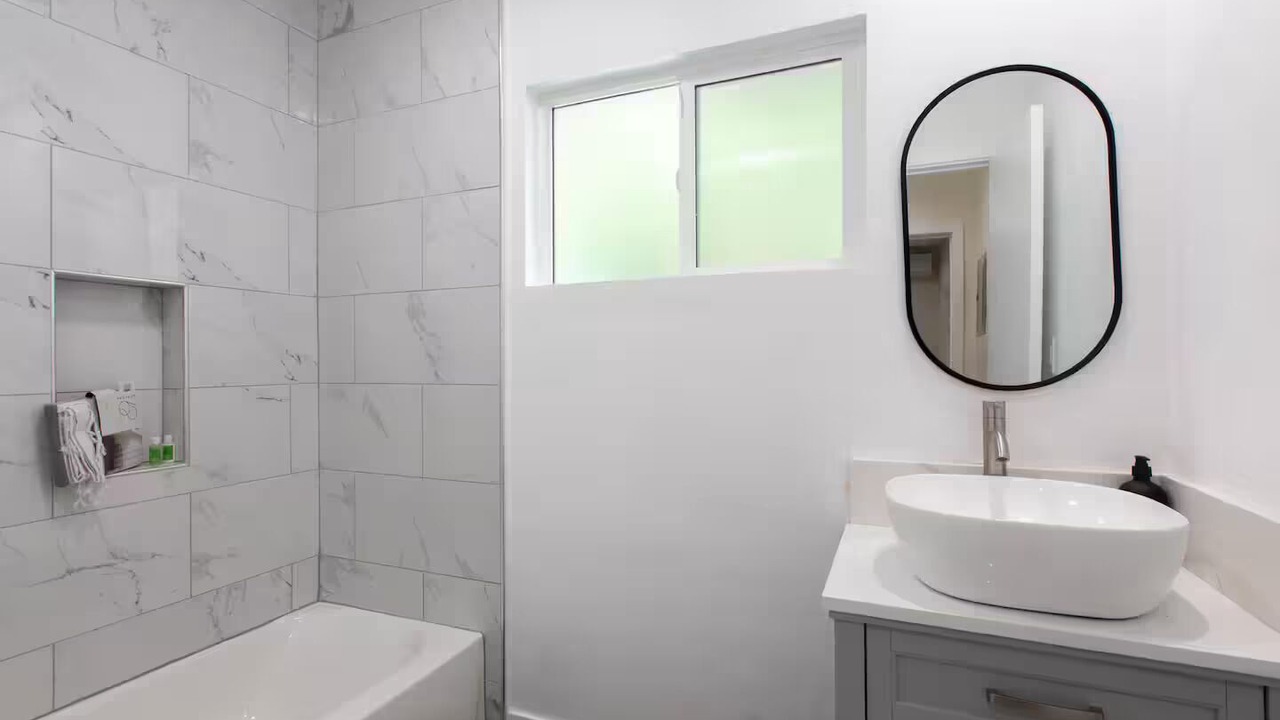 Photo of Bathroom in Alamitos Beach