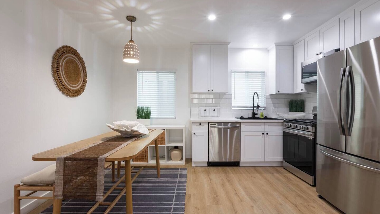 Photo of Kitchen in Alamitos Beach