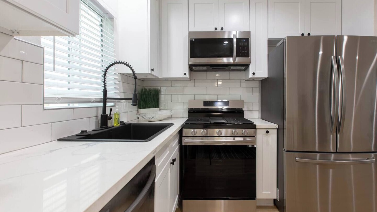 Photo of Kitchen in Alamitos Beach