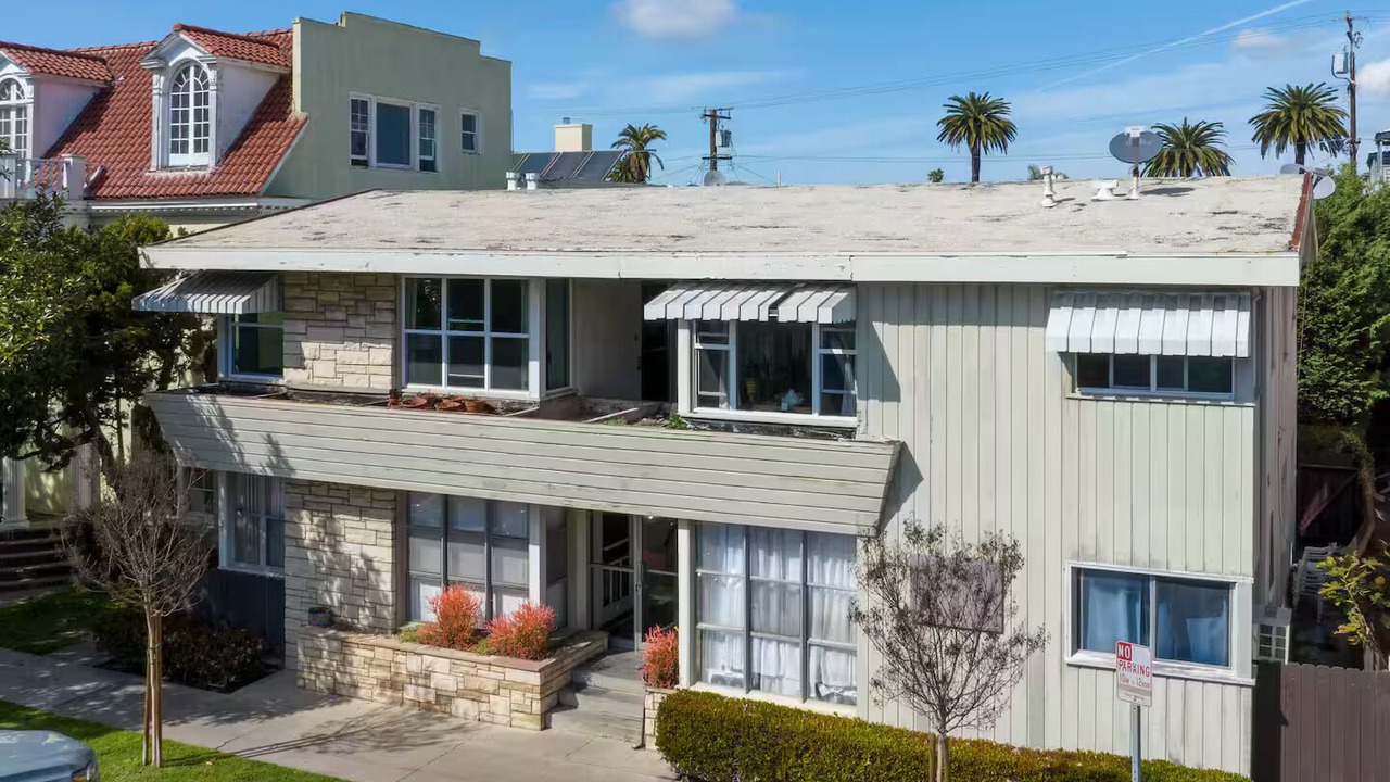 Photo of Outdoor in Alamitos Beach