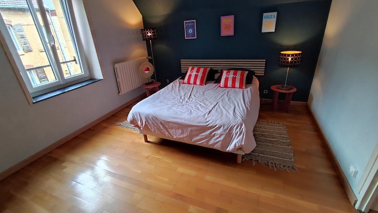 Photo of Bedroom in Charleville-Mezieres