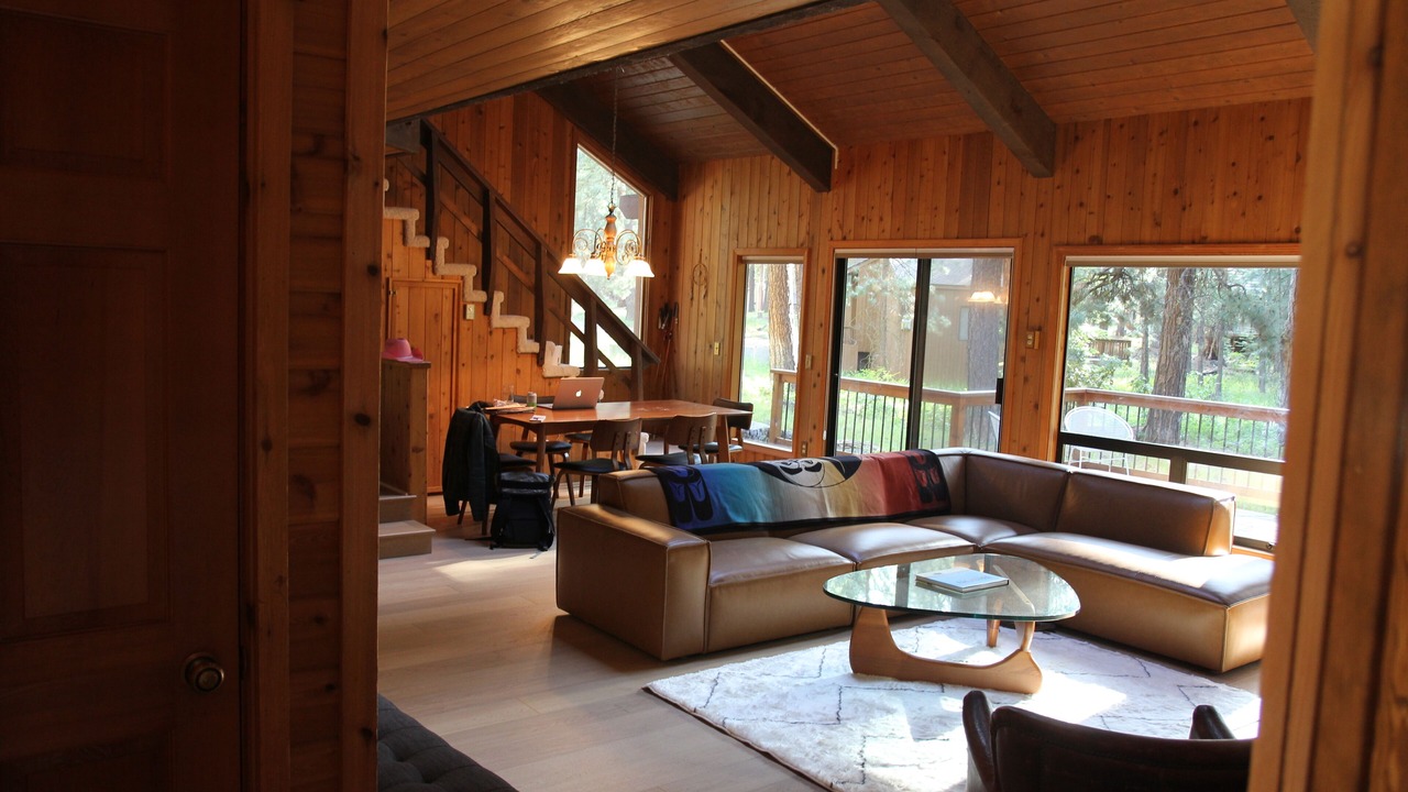 Photo of Livingroom in Black Butte Ranch