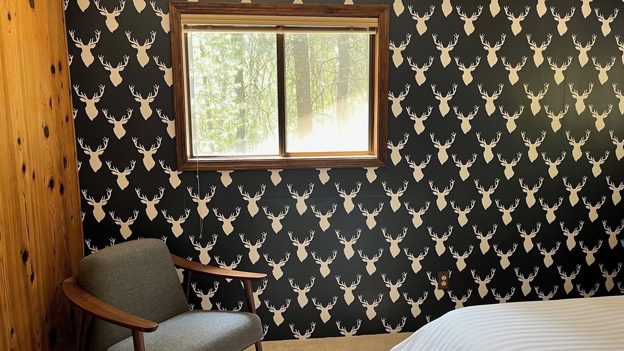 Photo of Bedroom in Black Butte Ranch
