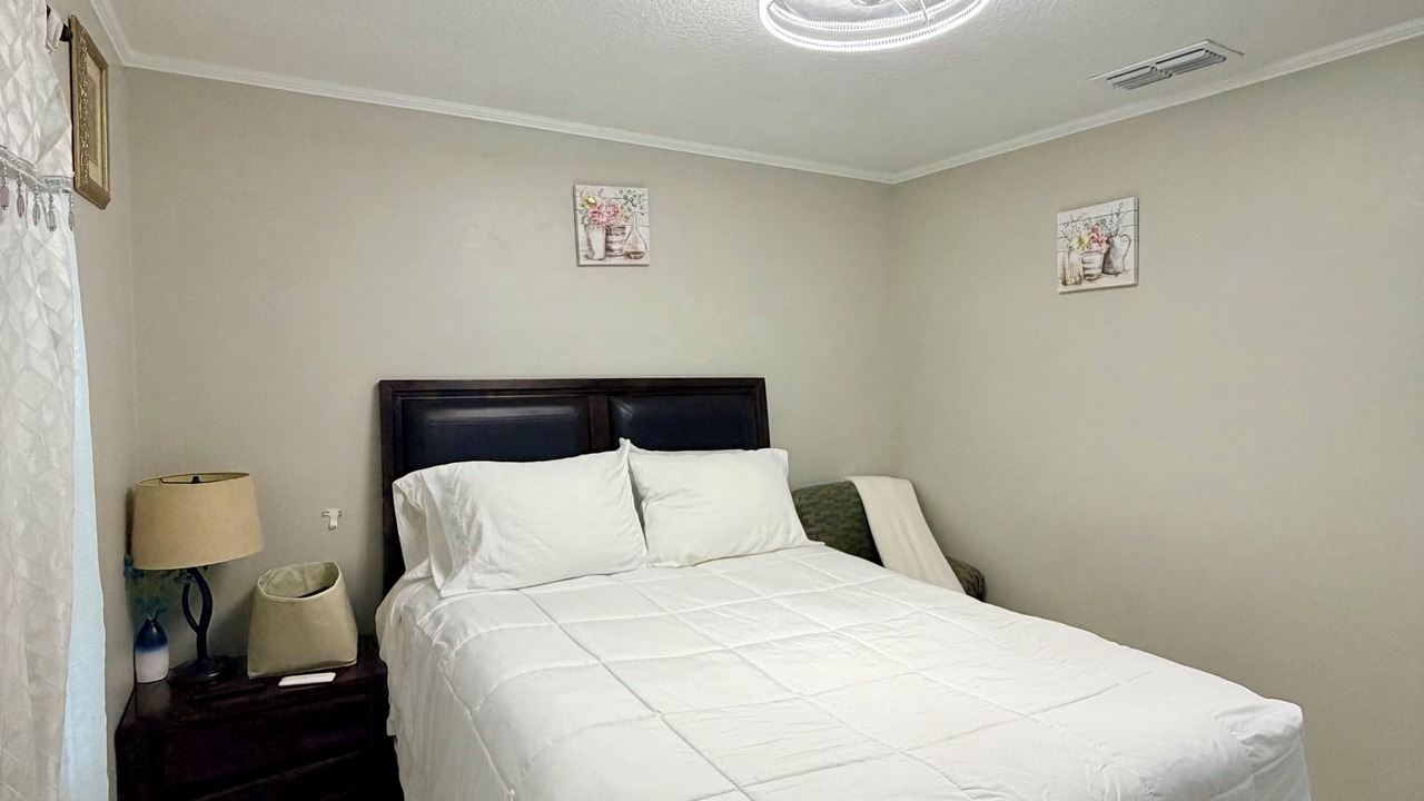 Photo of Bedroom in Pine Hills