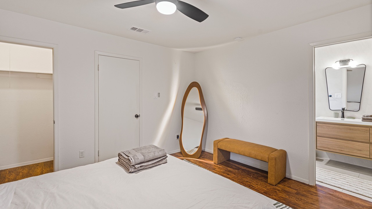 Photo of Bedroom in Franklin Park