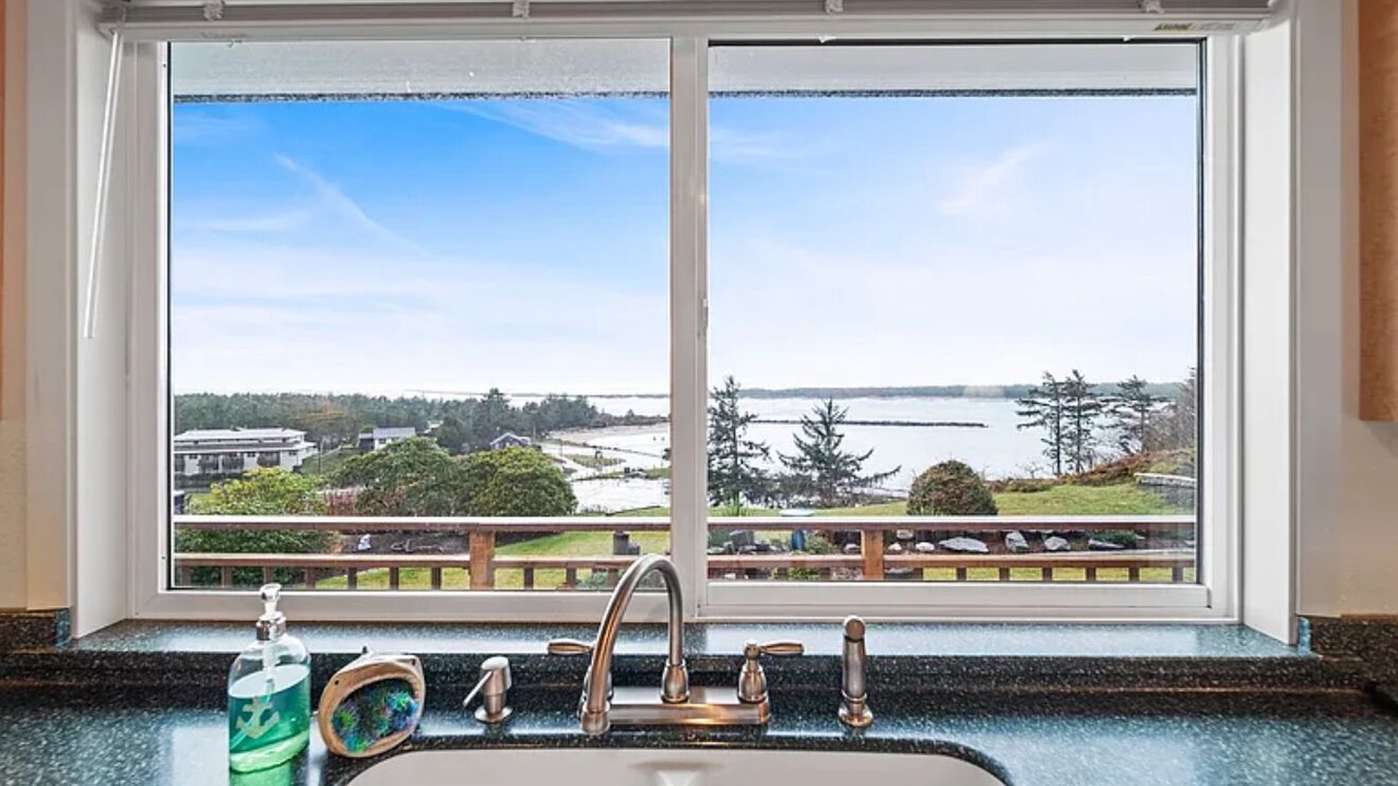 Photo of Others in Winchester Bay