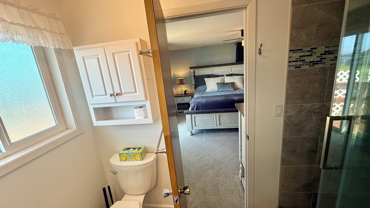 Photo of Bathroom in Winchester Bay