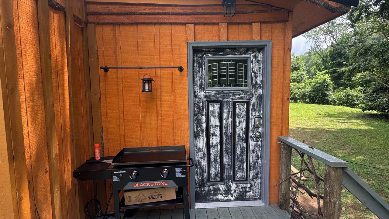 Photo of Patio Balcony in Hillsville