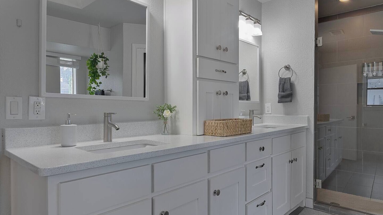 Photo of Bathroom in Lake Highlands