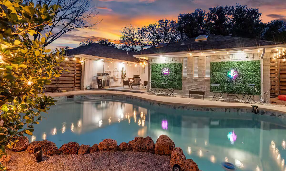 Photo of Outdoor in Lake Highlands