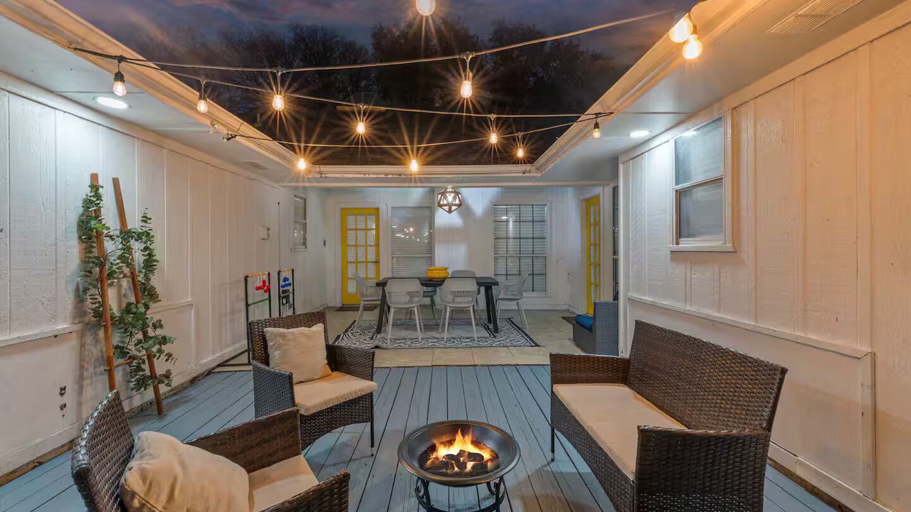 Photo of Outdoor in Lake Highlands