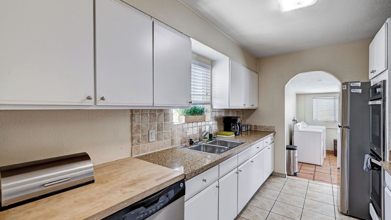 Photo of Kitchen in Rancho Oakey