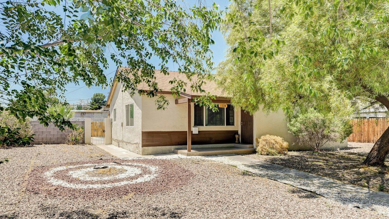 Photo of Outdoor in Rancho Oakey