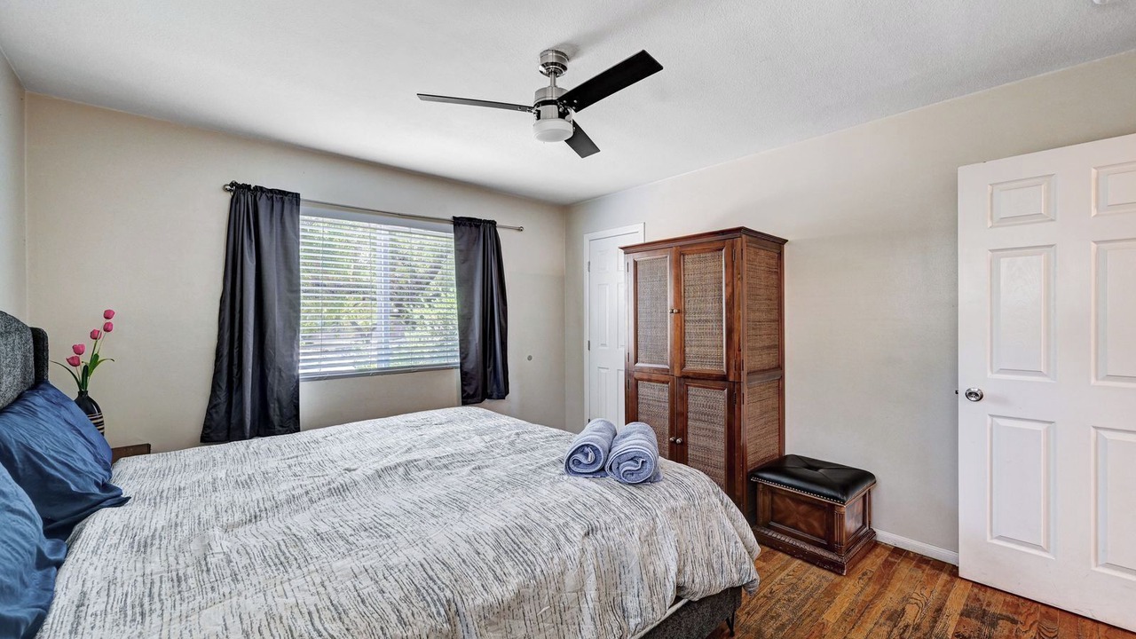 Photo of Bedroom in Rancho Oakey