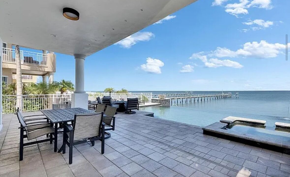 Photo of Outdoor in Apollo Beach