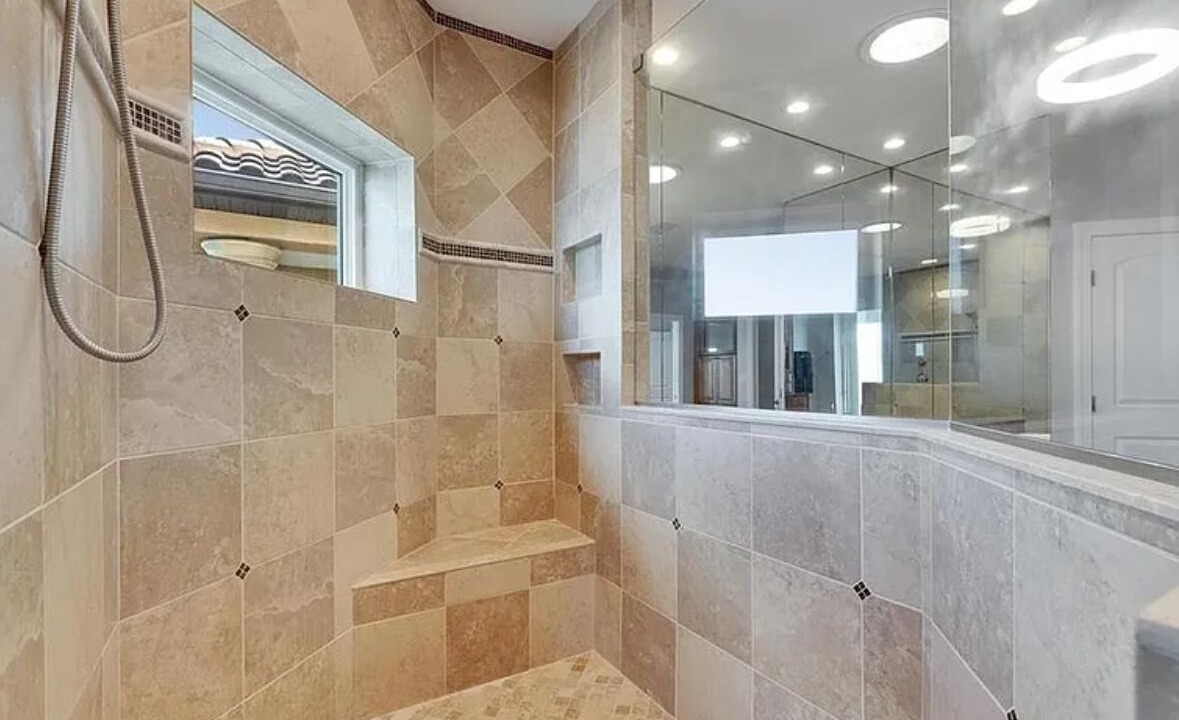 Photo of Bathroom in Apollo Beach