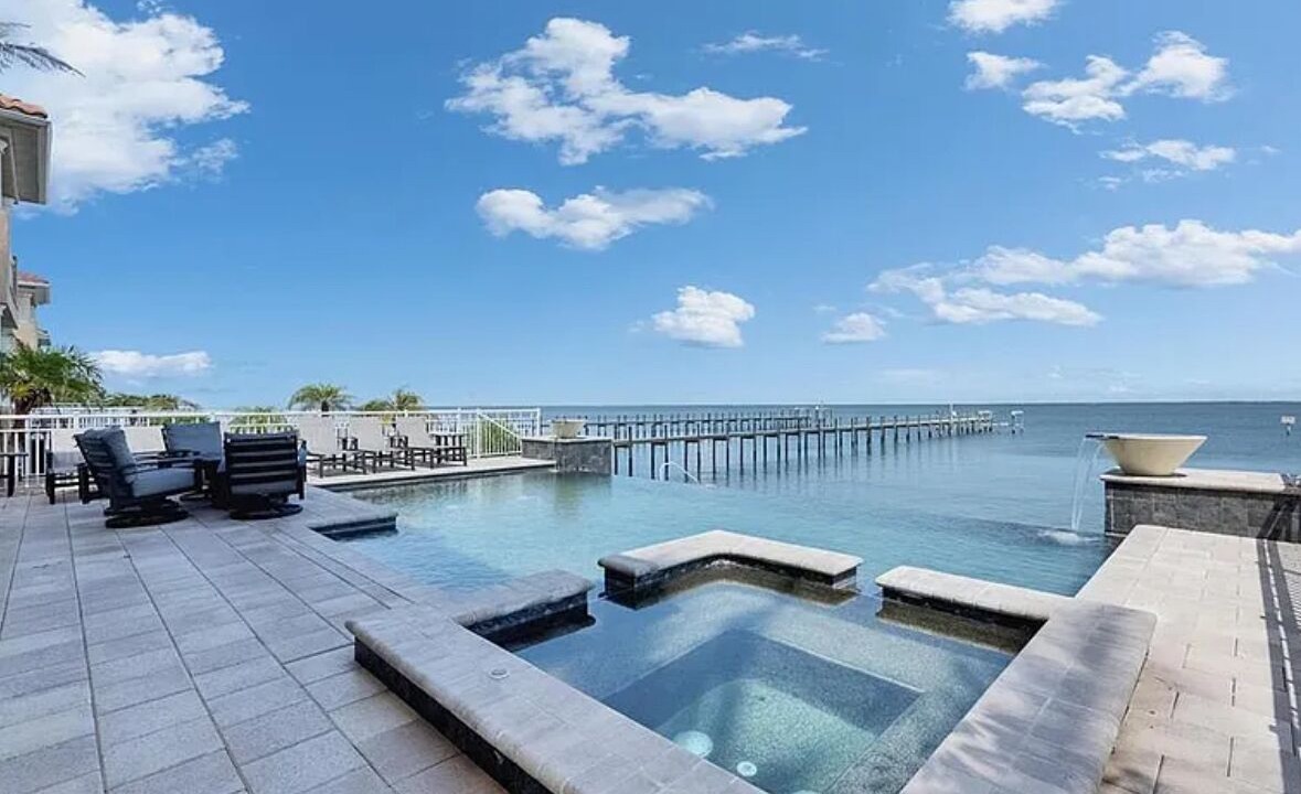 Photo of Outdoor in Apollo Beach