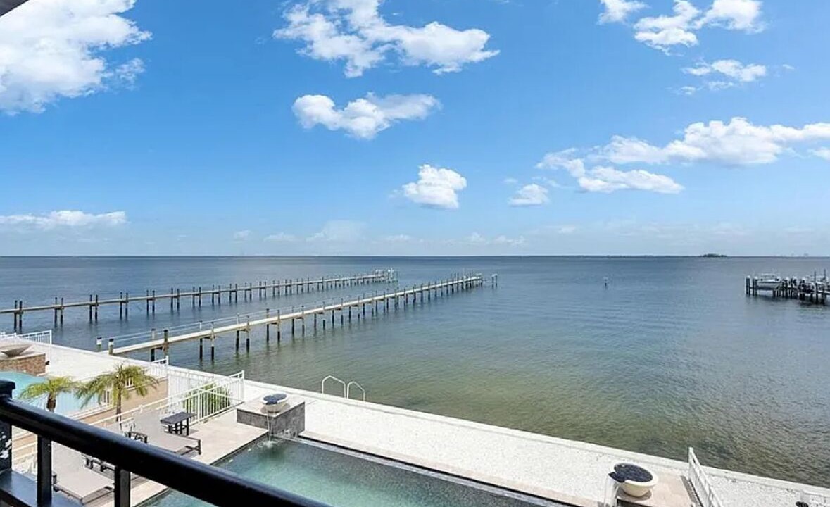 Photo of Outdoor in Apollo Beach