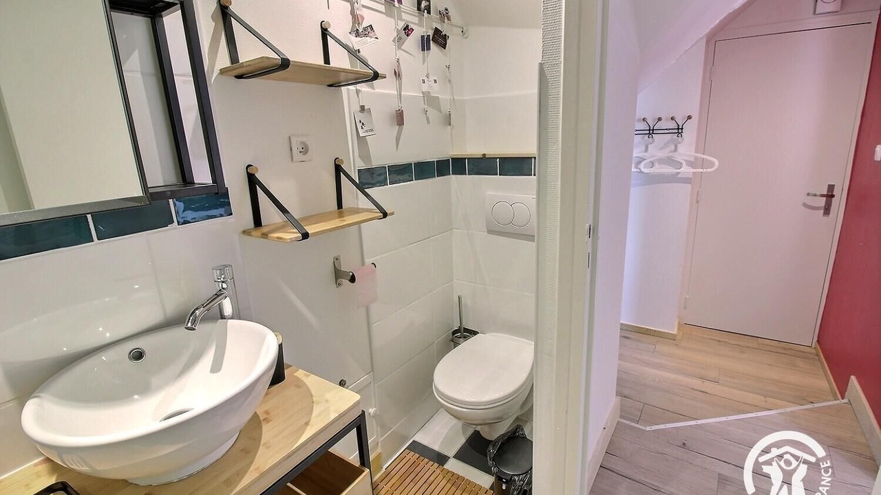 Photo of Bathroom in Saint-Brieuc